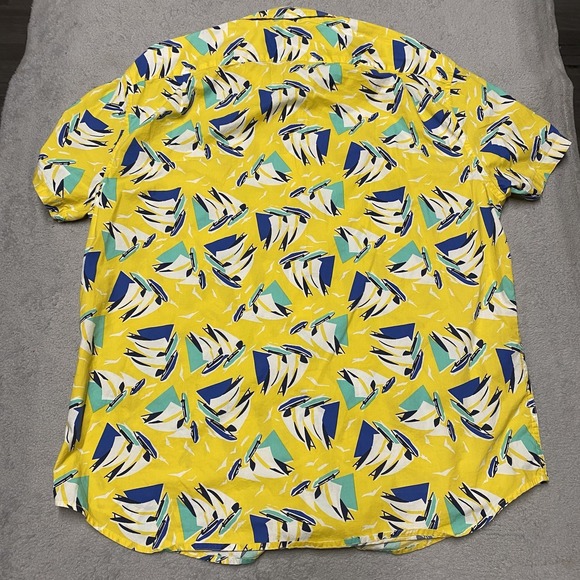 J Crew Shirt Mens XL Yellow Sailboat Print Button Down Short Sleeve Beach Preppy - Picture 2 of 6